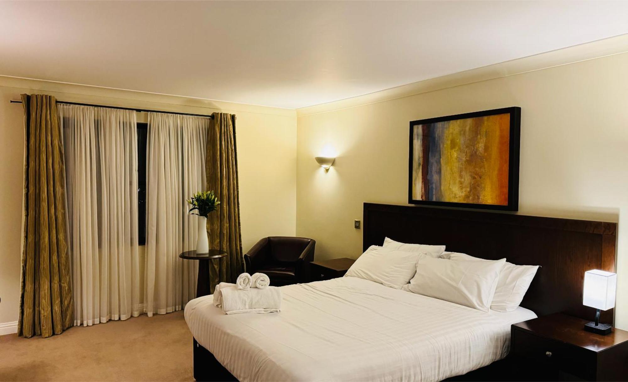 Hustyns Hotel Saint Wenn ภายนอก รูปภาพ