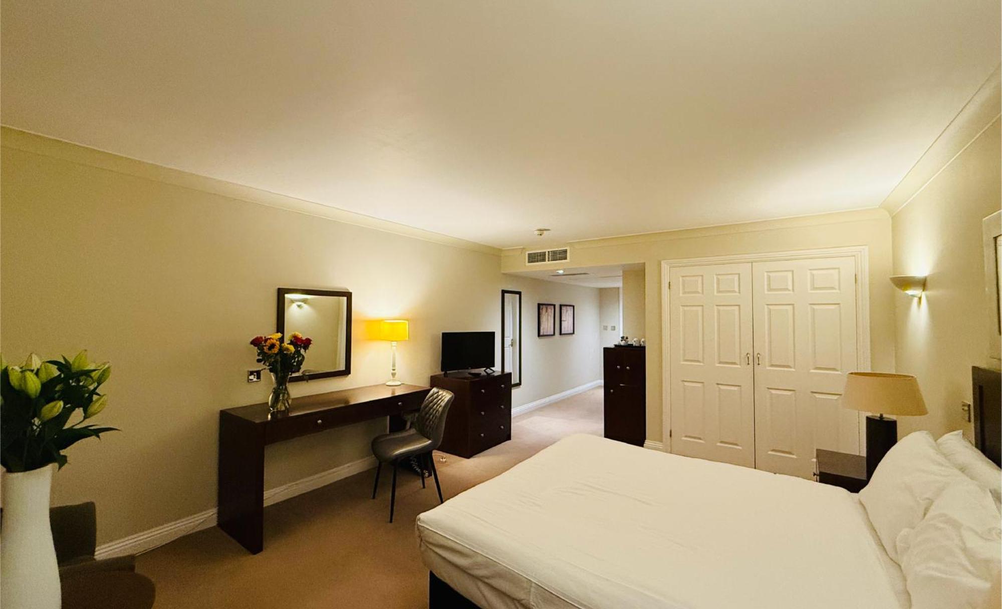 Hustyns Hotel Saint Wenn ภายนอก รูปภาพ