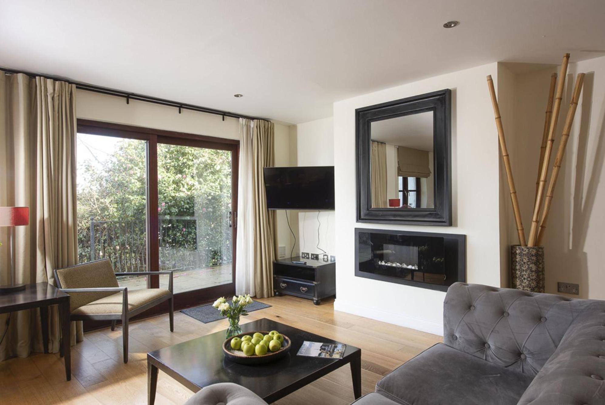 Hustyns Hotel Saint Wenn ภายนอก รูปภาพ