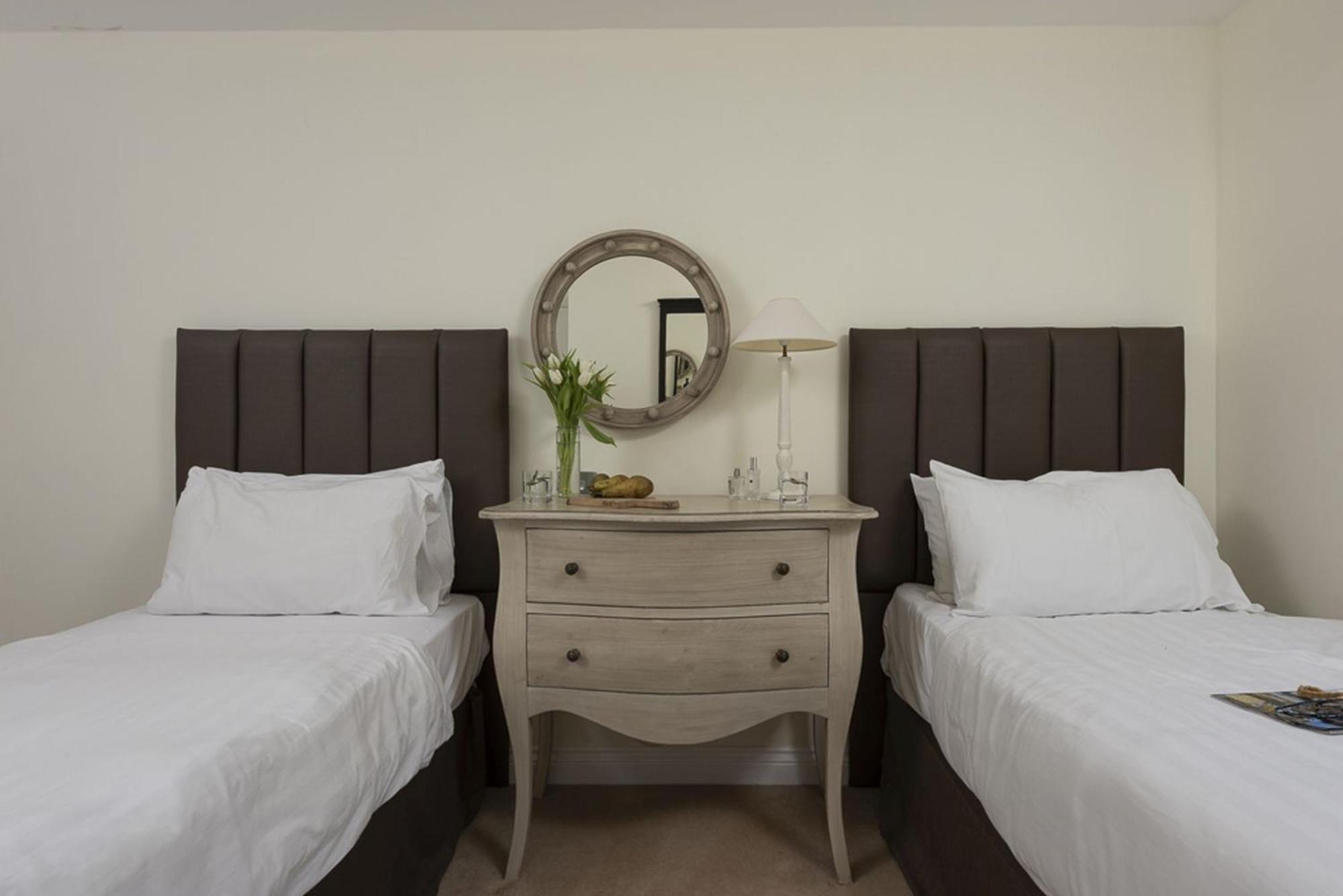 Hustyns Hotel Saint Wenn ภายนอก รูปภาพ